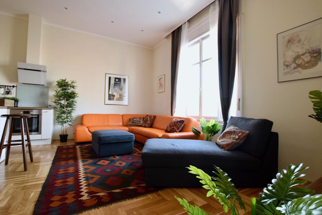 Apartment Luxury By Hi5 - Kiraly Street Budapest