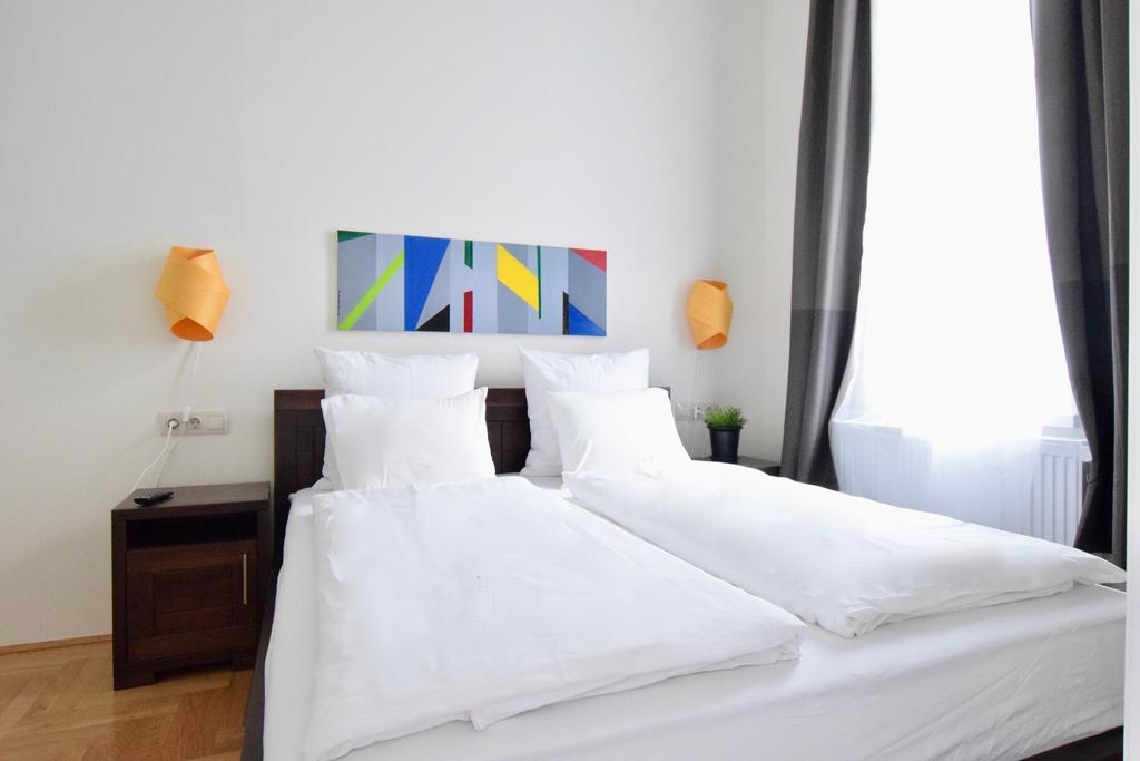 Apartment Luxury By Hi5 - Kiraly Street Budapest